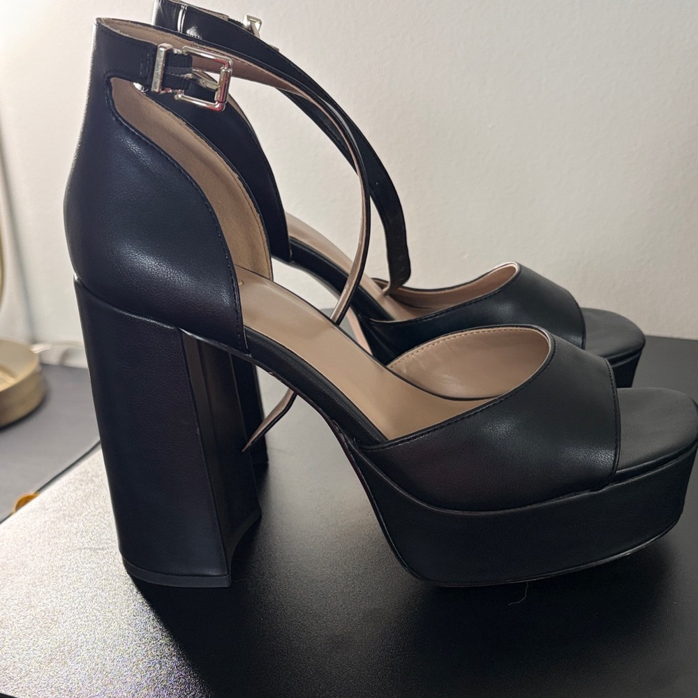 Mix No. 6 Black Platform Sandals